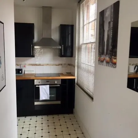 Pritchard Place Apartment *